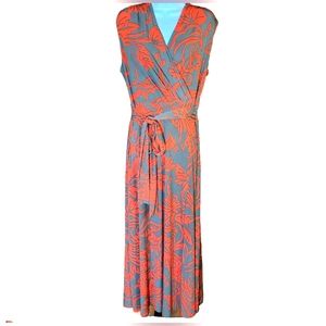 Casual orange and olive summer dress. NY & company brand, sz M, front split.